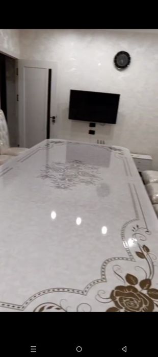 Стол и стулья комплект на 12 персон