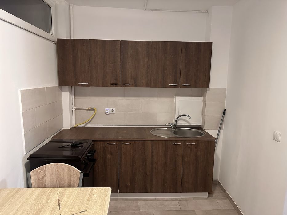 Inchiriez garsoniera manastur