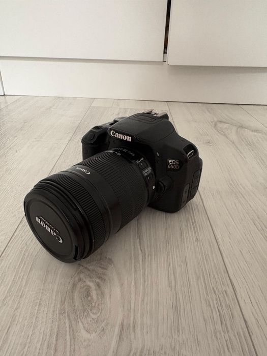 Canon. 600D Canon 650D