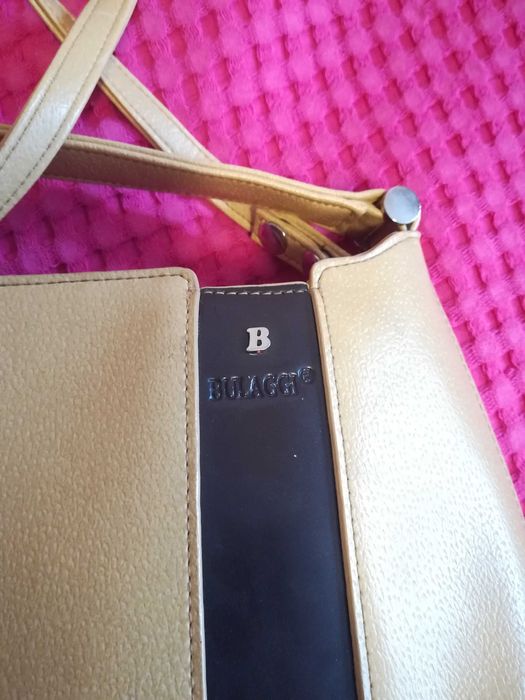 Дамска чанта, употребявана