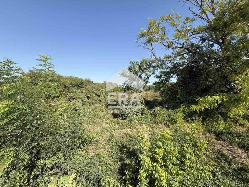 Парцел за продажба с ПУП в ЗПЗ II, на ул. Девня, Варна, област Варна