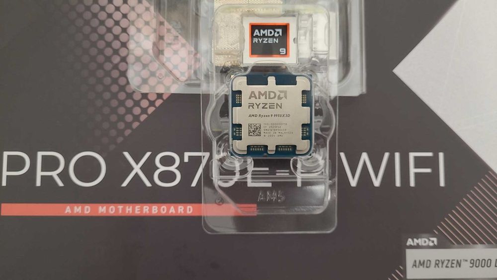 Kit Gaming AMD Ryzen 9 9950X3D +MSI PRO X870E-P WIFI , Nou