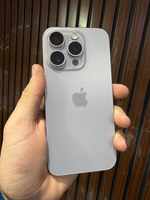 Продам Айфон 15про 128гб