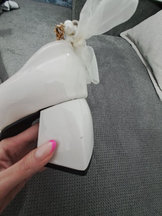 Нови кукленси обувки