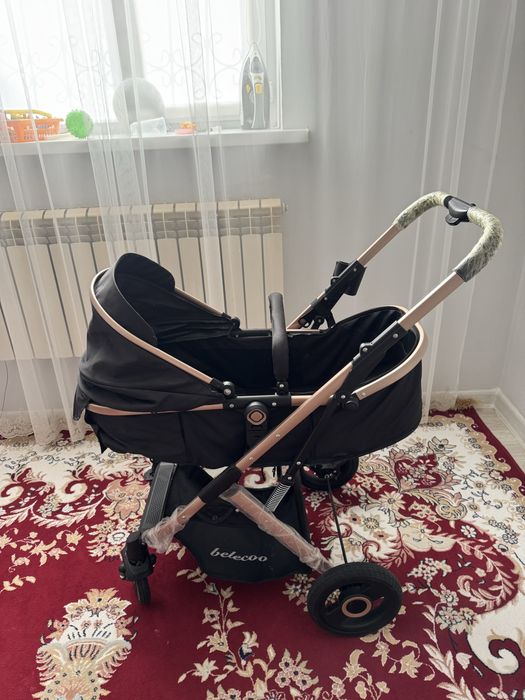 Коляска детская  Belecco
