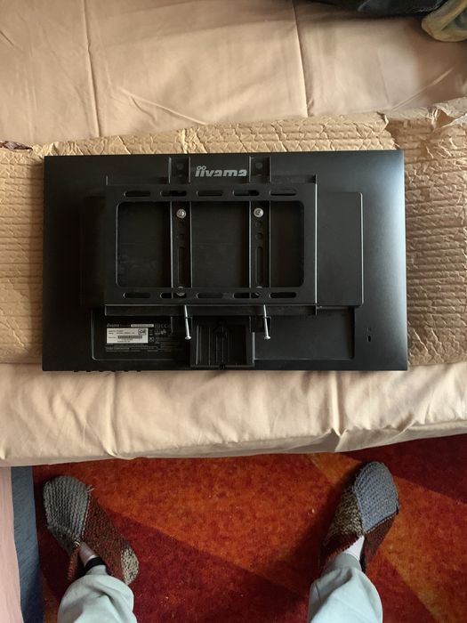 iiyama ProLite нов