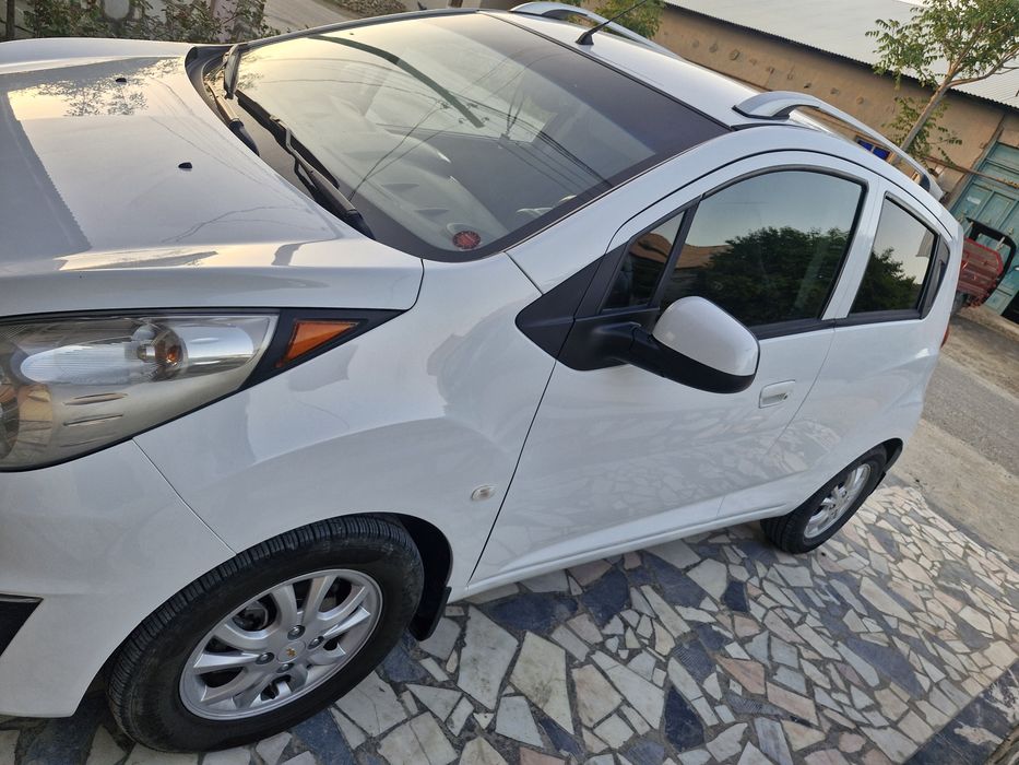 Chevrolet Spark 2017 — 3