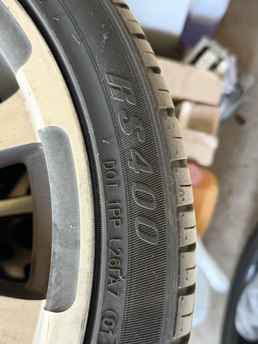 Jante aliaj R18 VW + 6 anvelope SUPERIA 225/40ZR18 + senzori presiune