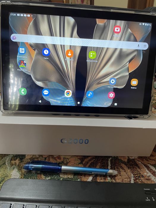 Продам планшет ,в отличном состояние