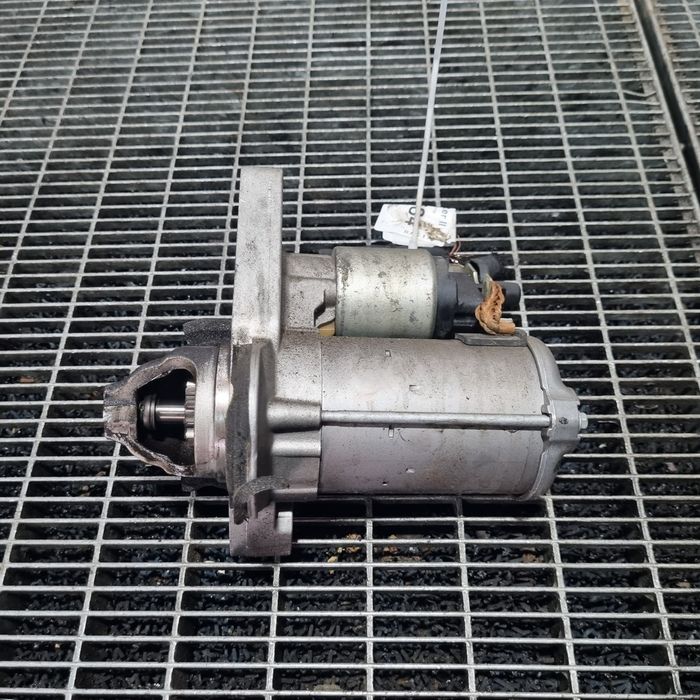 Electromotor Dacia Duster II 1.0 Benzina 2018 - 2021 74kW 101CP 999CC Manuala H4D 480 (1584) Benzina 4x2 233004646R Garantie