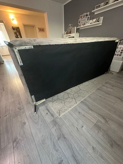 Canapea Chesterfield