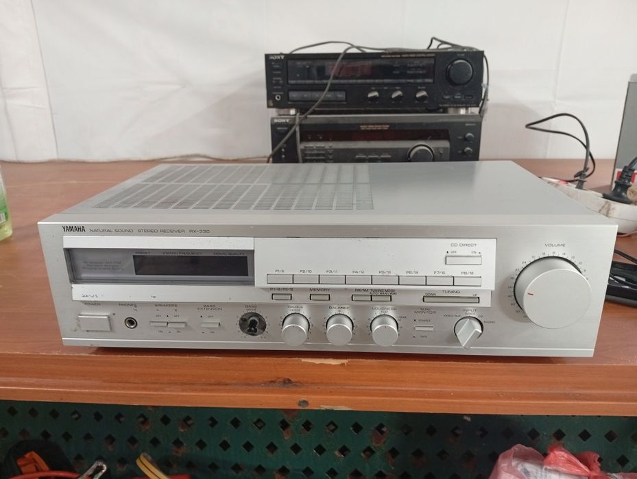 Усилвател YAMAHA RX-330
