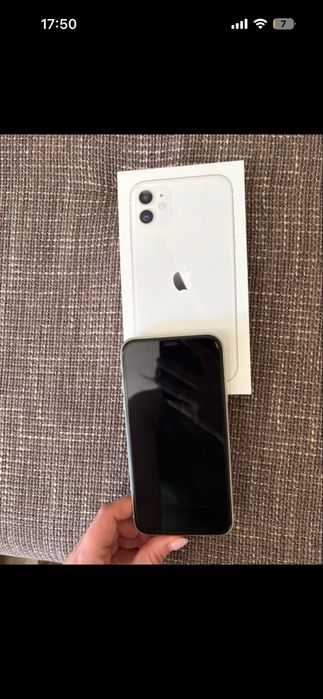 De vanzare IPHONE 11