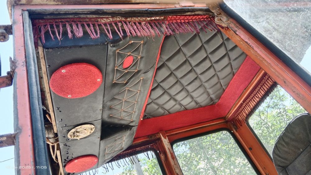 Трактор ХТЗ-25 с с агрегатом