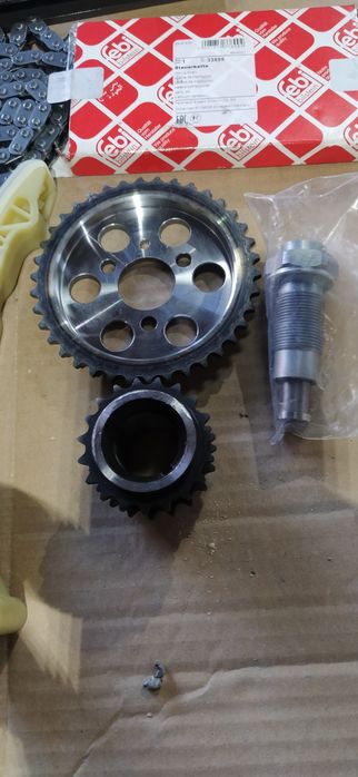 Чисто НОВ Ангренажен комплект за Мерцедес А класа w168 A160,A170 cdi.