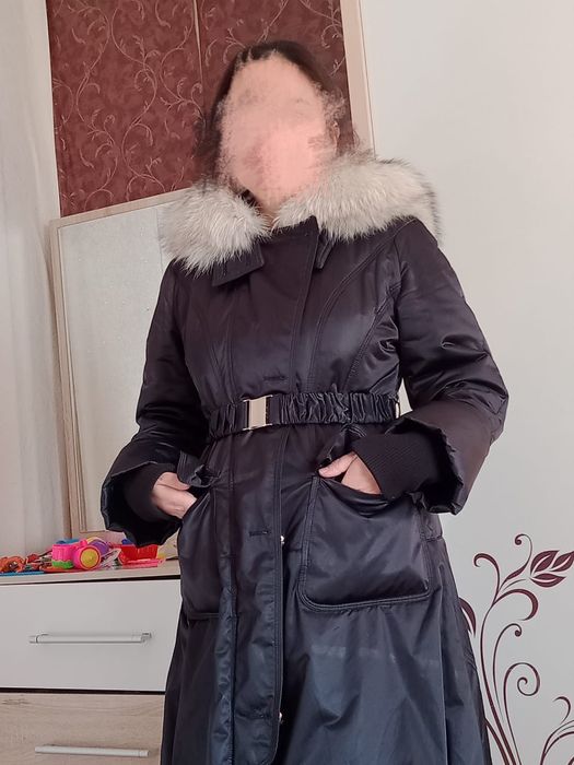 Срочно продам куртку женскую