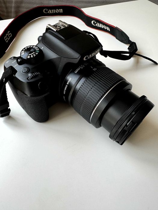 Canon EOS 1300D + EFS 18-55mm Image Stabilizer