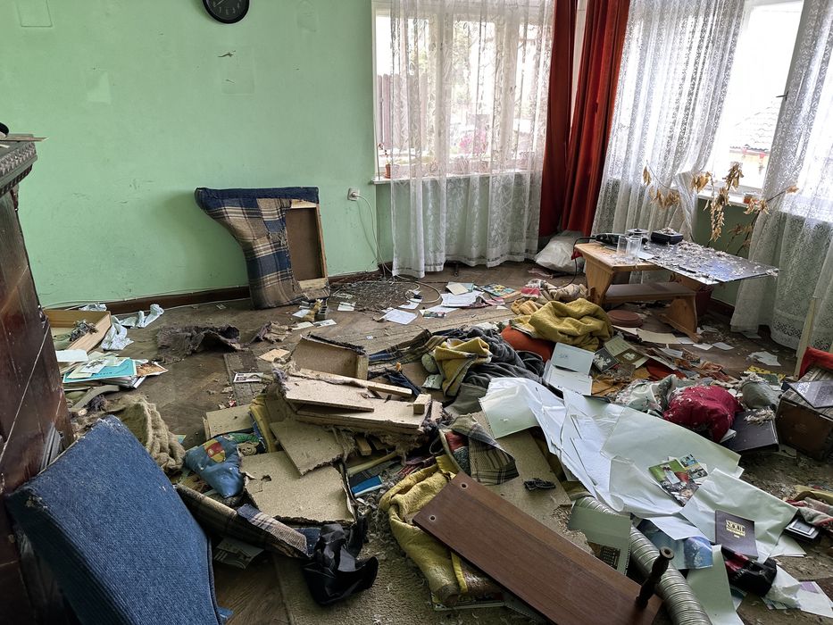 Debarasare.mobila,debarasari,apartamente,mutari,brasov transport moloz