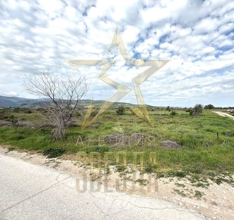 Парцел в Пловдив, област-с.Първенец площ 5126 цена 138000