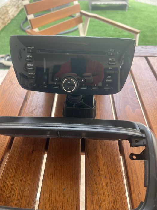 Casetofon (radio cd )  opel combo 2019