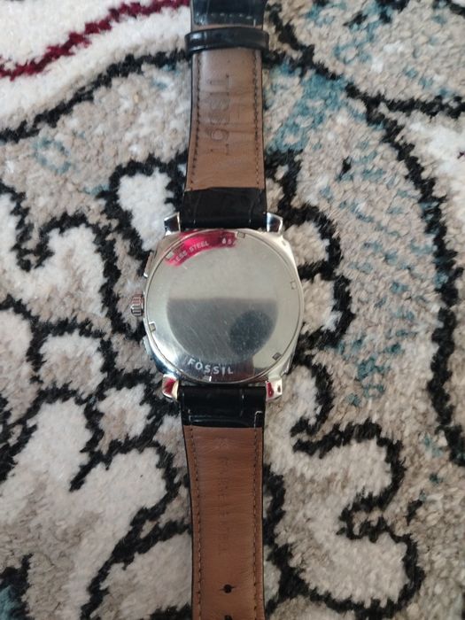 Часы мужские кварцевые fossil