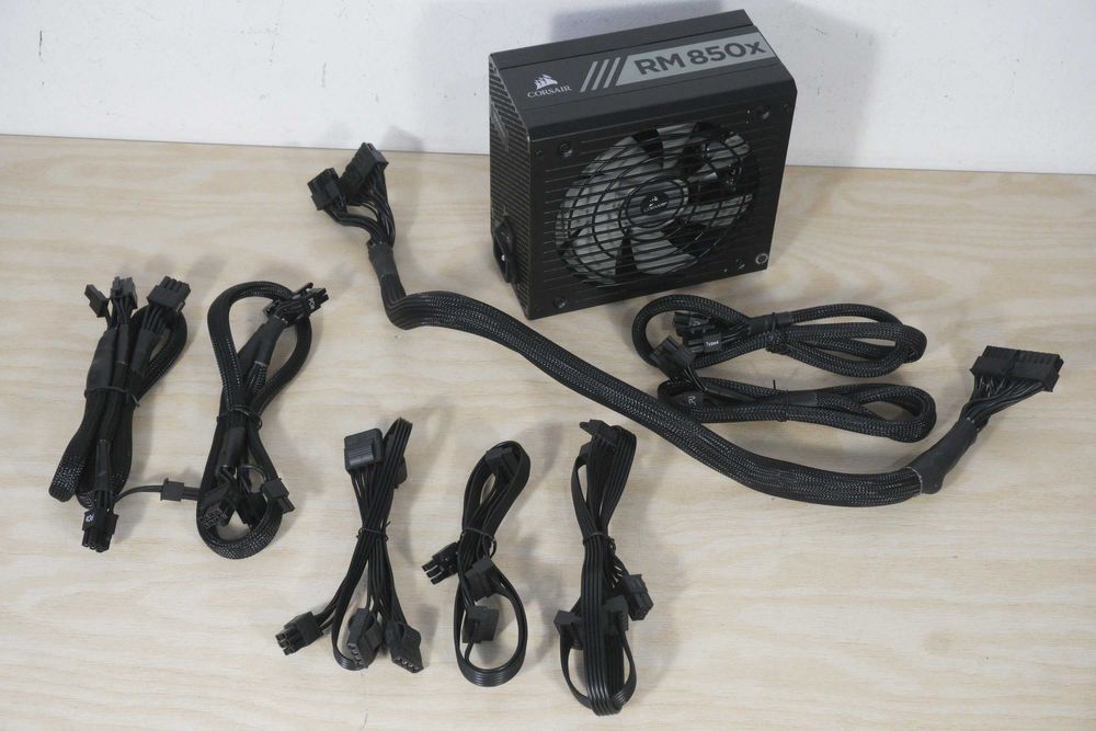 Захранване PSU Corsair RM850x Gold - 2x 8pin CPU/ вкл. ДДС