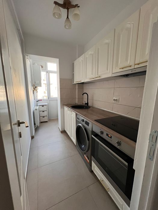 Inchiriez apartament 2 camere