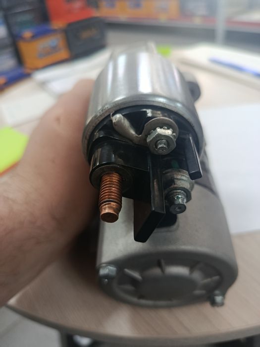 Продам новый стартер Renault logan