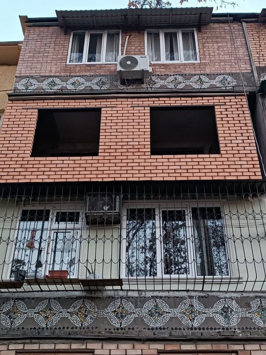 Кладка балкон Балконга гишт терамиз  Balkomga g'isht teramiz