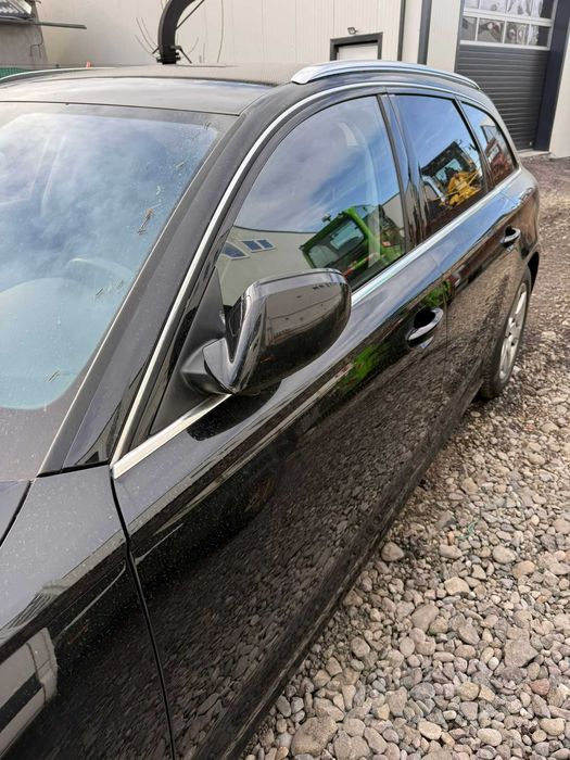 Autoturism AUDI A6 - pentru dezmembrare - se vinde complet