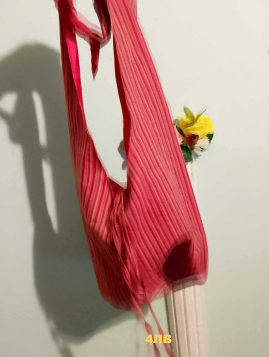 дамски чанти различни модели