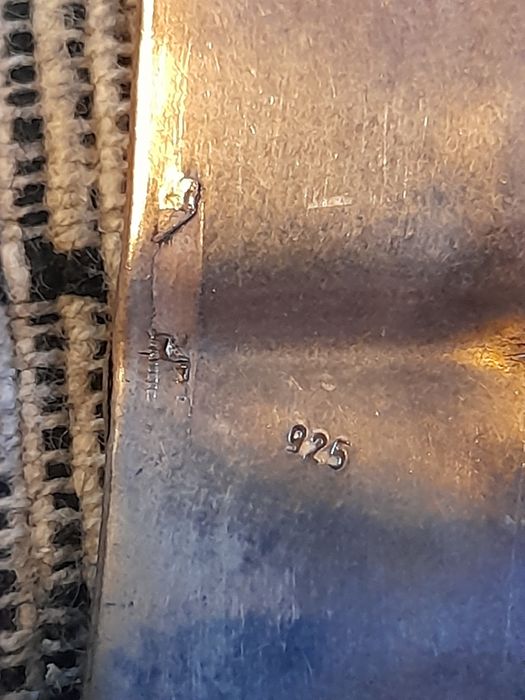 Медальони  от сребро и бронзови подкови