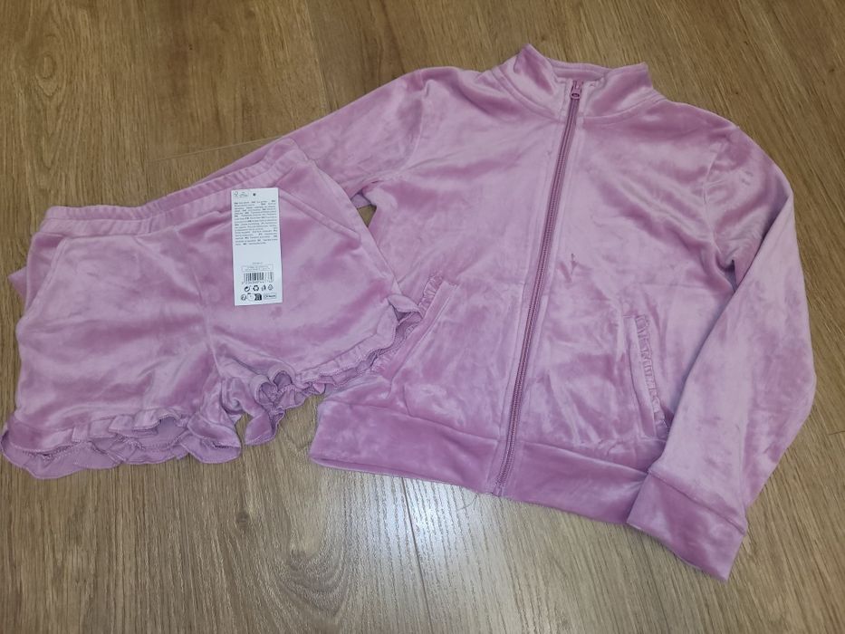 Комплект за момиче 116см.