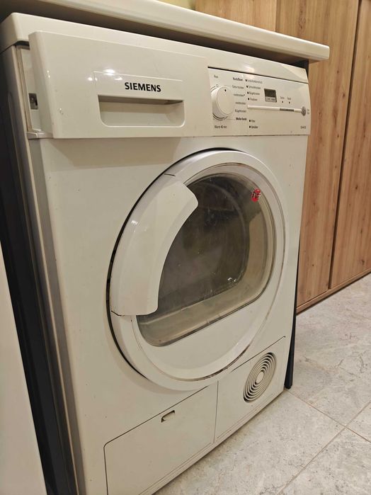Продавам сушилня Сименс