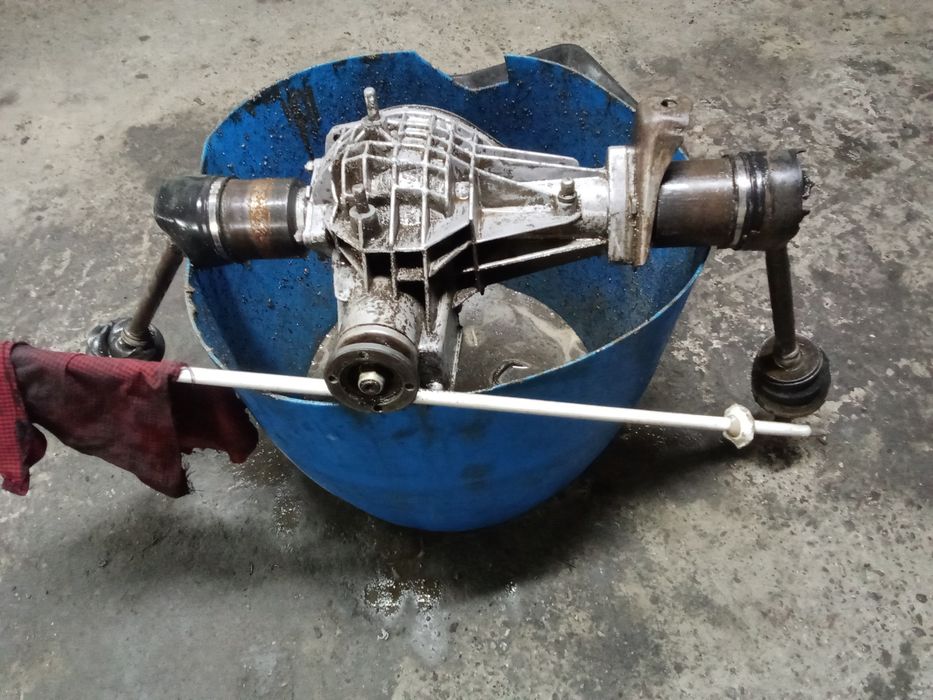 Продам запчасти на Ниву