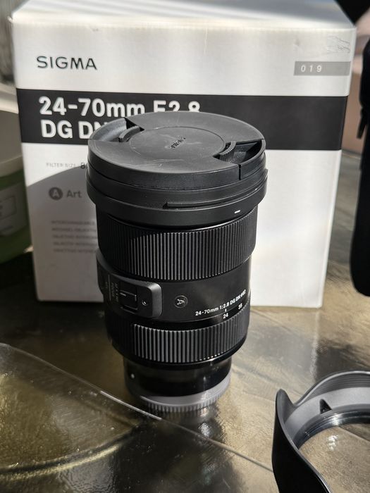 Sigma 24-70mm f/2.8 DG DN Art Sony FE – Перфектно състояние