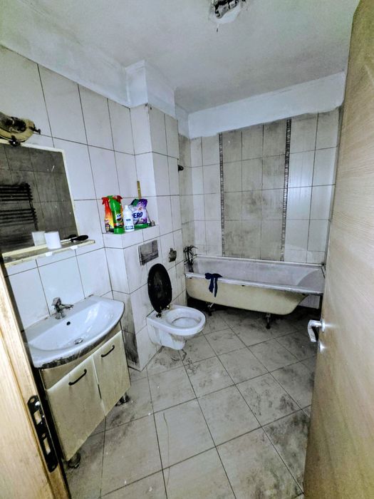 Oportunitate ! Apartament 1 camera, decomandat, balcon, Zona Lukoil  Marasti !