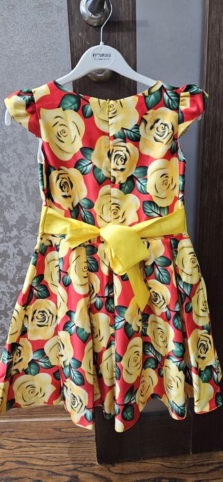 Платье детское нарядное