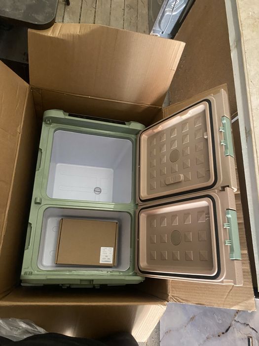 Автохолодилник продам