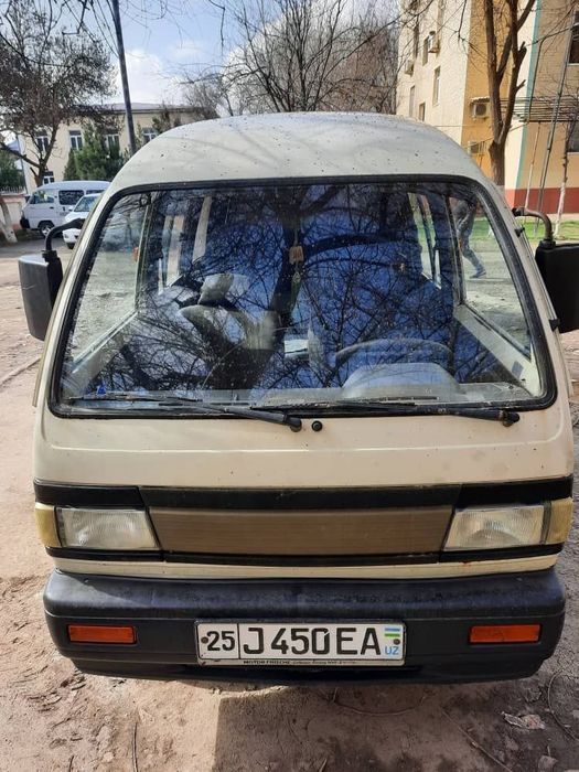 Дамас 2006 йил срочно сотилади