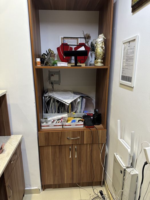 Продается ресешн шкаф в подарок!