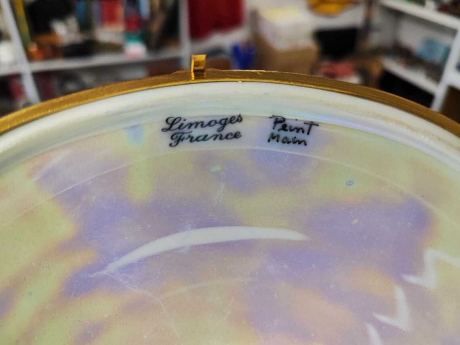 Голяма порцеланова кутия Limoges във формата на мида