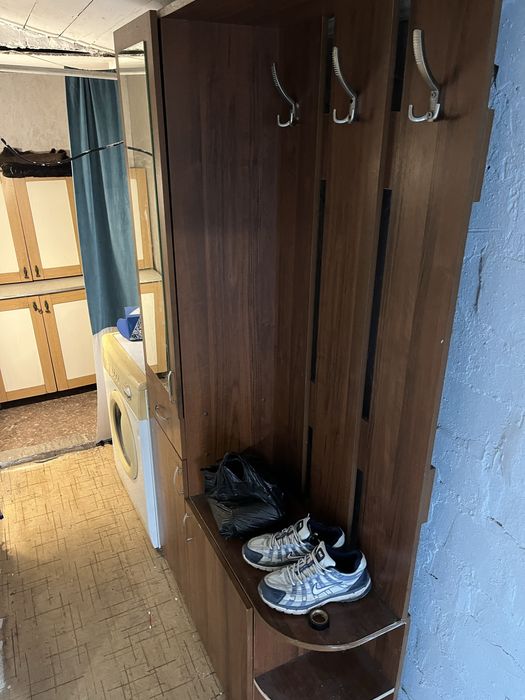 Вешалка в прихожую