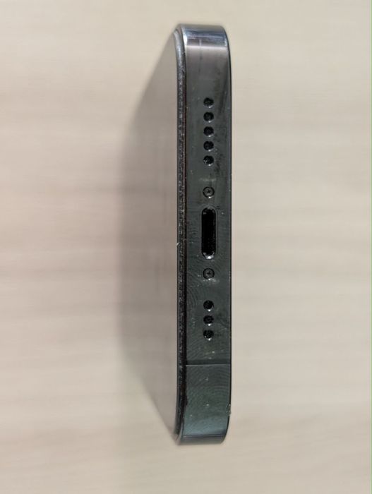 продам iphone 14 pro