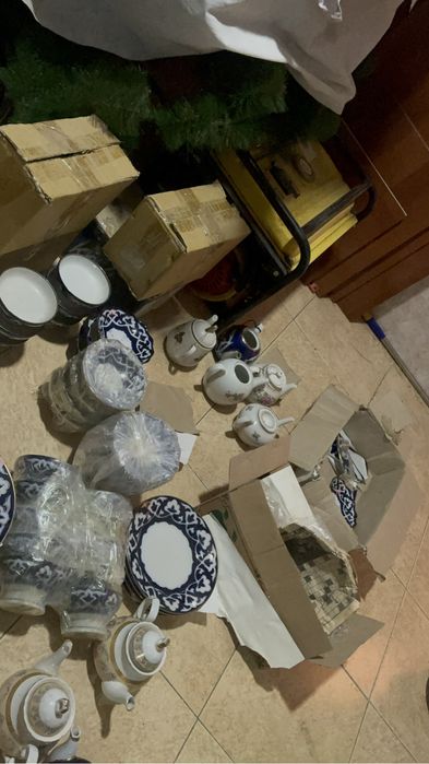 Чинни пахтагулли идишлар