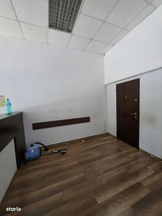 Spatiu Comercial,
