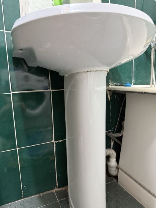 Продам раковину в отличном состоянии