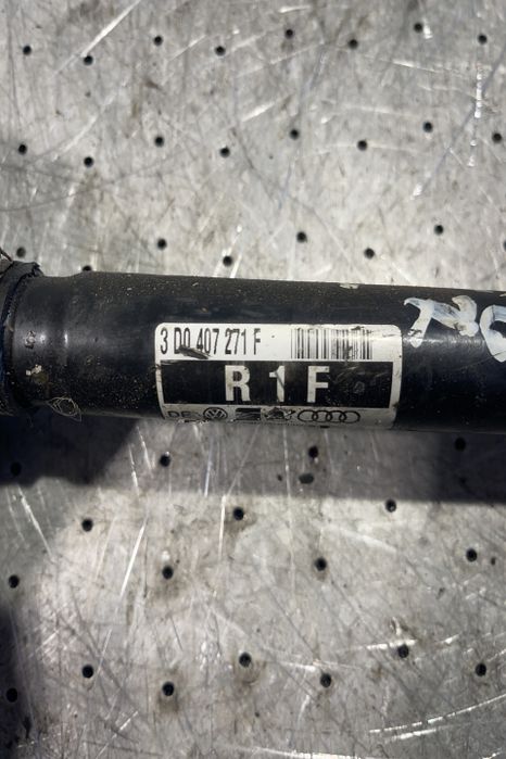 Planetara fata stanga 3 D0 407 271 F Volkswagen VW Phaeton prima gene