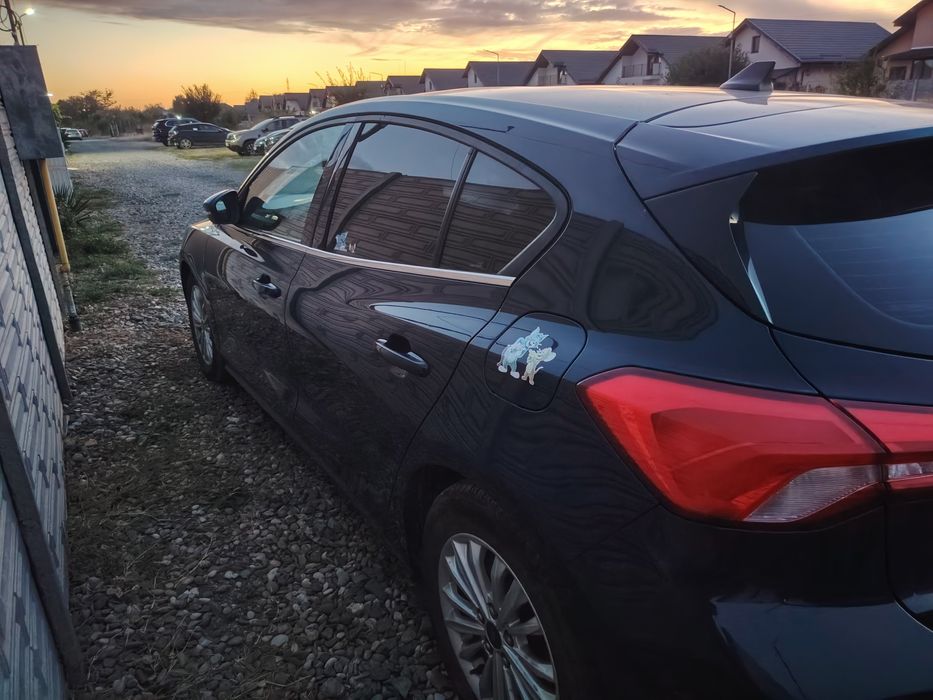 FORD Focus 2020 — imagine 3