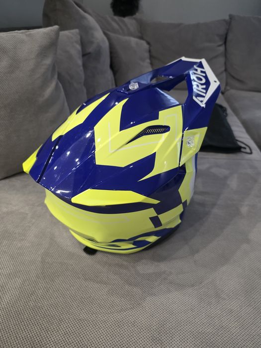 Каска Airoh / Айрох